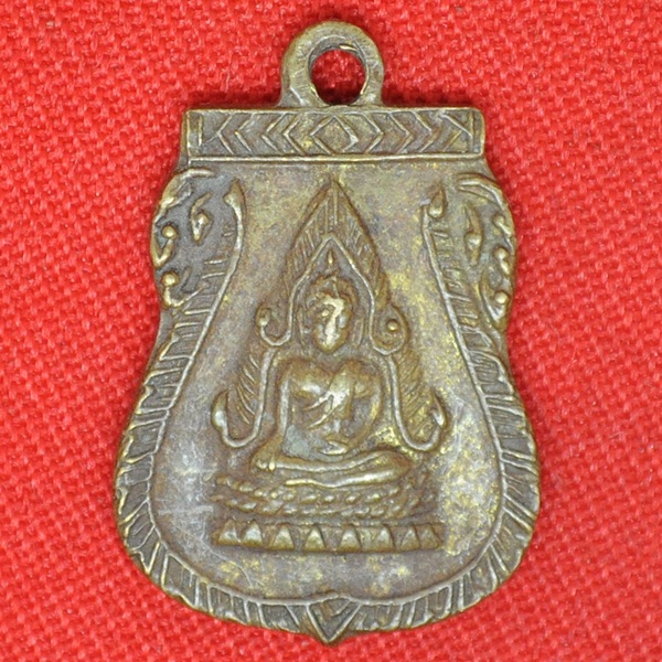 หลวงพ่อพระพุทธชินราช หลัง แม่นางกวัก