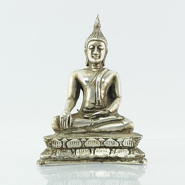 พระบูชาเนื้อว่านบุเงิน ฐาน 3.5 x 4.5 นิ้ว สูง