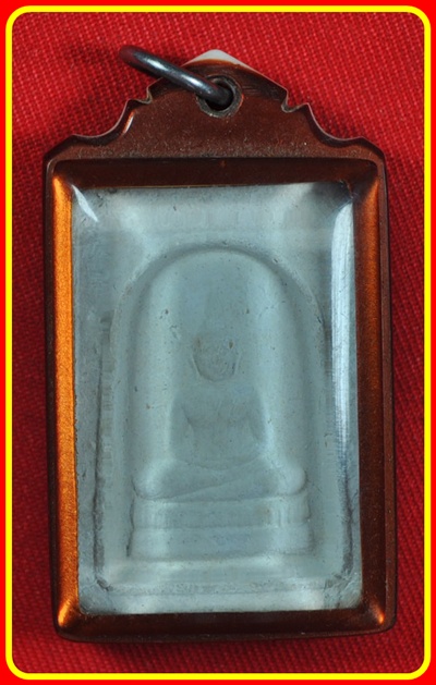 พระสมเด็จ เลี่ยมพร้อมอาราธนา